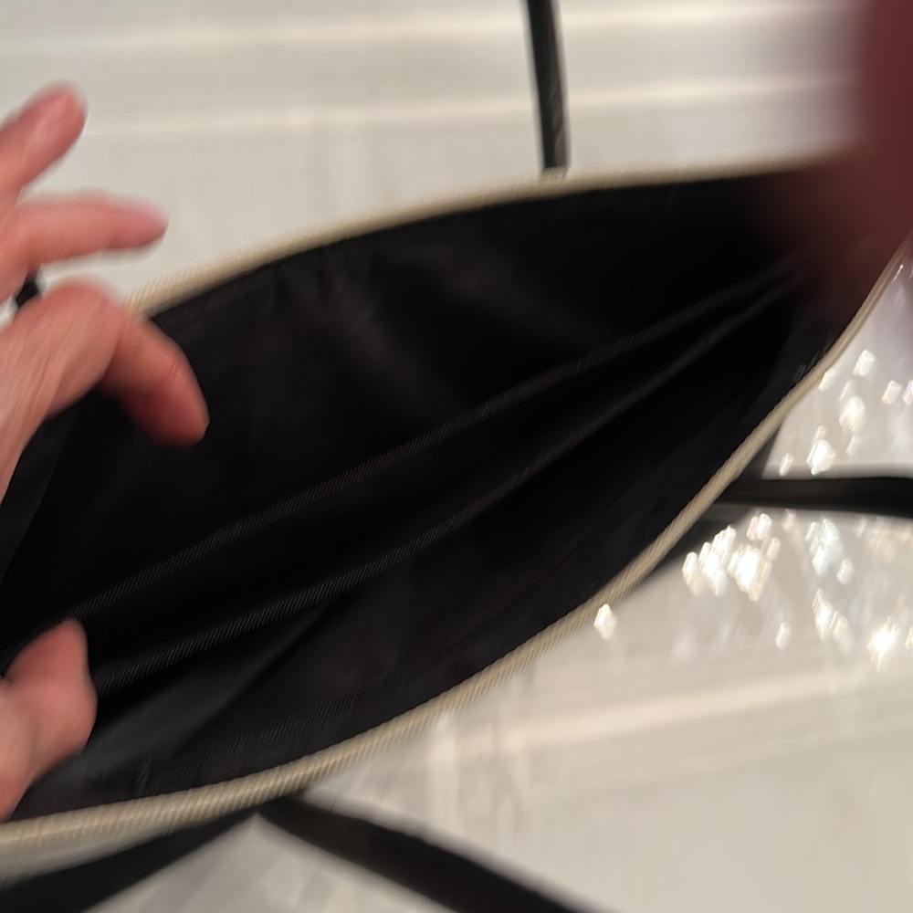 Vintage Black & white shiny pocketbook - Picture 4 of 11